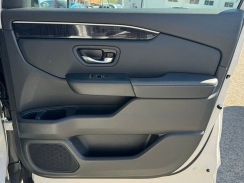 Used 2023 Honda Pilot Elite image 23