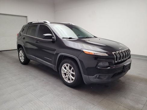 Used 2014 Jeep Cherokee Latitude FWD image 11