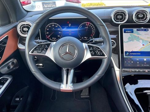 Certified 2025 Mercedes-Benz GLC 350e 4MATIC image 5