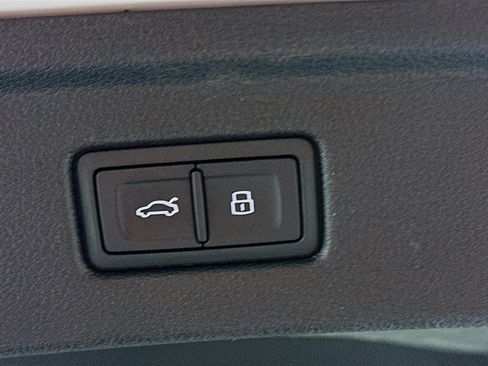 Used 2025 Audi A5 2.0T Premium Plus image 29