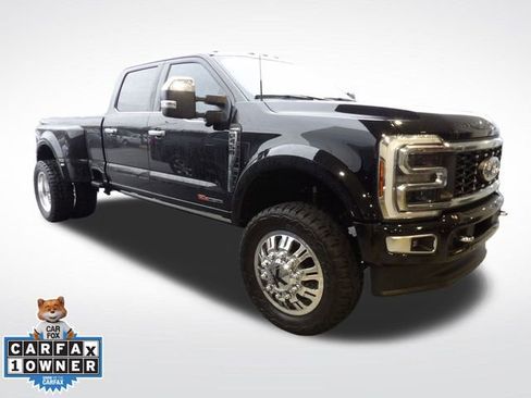 Used 2024 Ford F450 Limited w/ FX4 Off-Road Package image 7