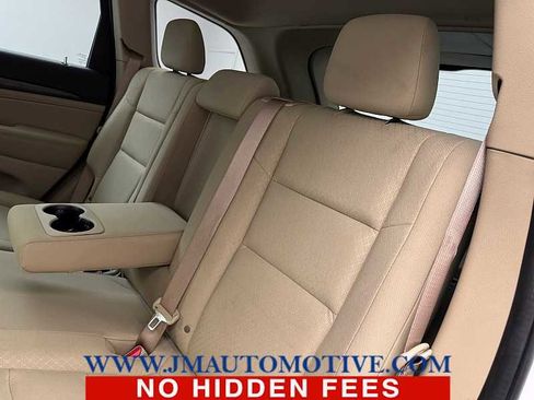 Used 2021 Jeep Grand Cherokee Laredo AWD/4WD image 15