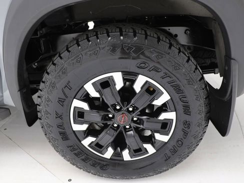 Used 2023 Nissan Frontier PRO-4X w/ Pro Convenience Package image 14