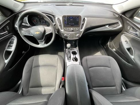 Used 2024 Chevrolet Malibu LT image 17