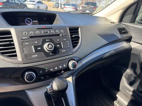 Used 2014 Honda CR-V LX image 17
