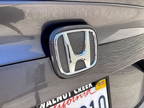 Used 2016 Honda Civic Touring image 31