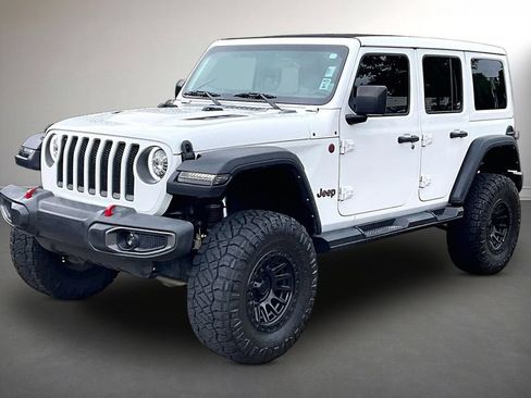 Used 2023 Jeep Wrangler Unlimited Rubicon AWD/4WD image 3