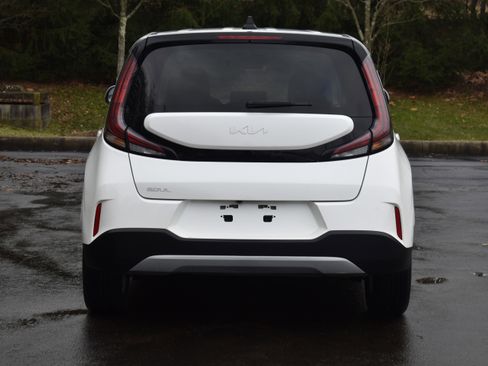 Used 2024 Kia Soul LX w/ Option Group 015 image 29