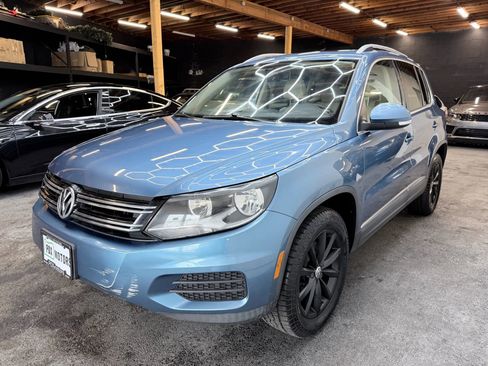 Used 2017 Volkswagen Tiguan Wolfsburg Edition image 4
