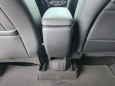 Used 2023 Buick Encore GX Select FWD image 23