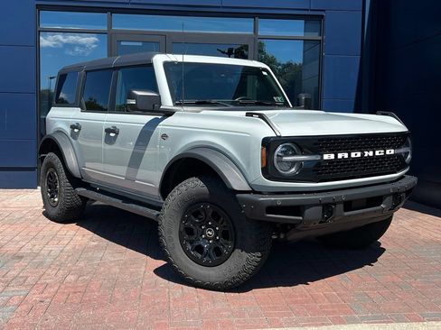 Used 2024 Ford Bronco Wildtrak AWD/4WD image 7