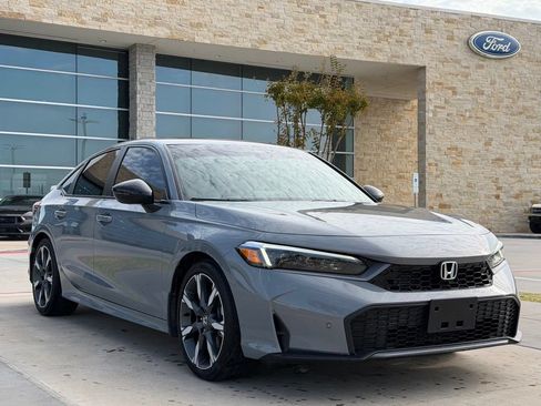 Used 2025 Honda Civic Sport image 17
