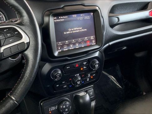 Used 2023 Jeep Renegade Trailhawk w/ Sun/Sound Group AWD/4WD image 7