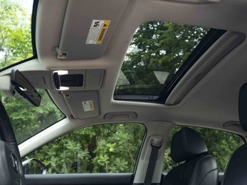 Used 2024 Honda Civic Touring image 35