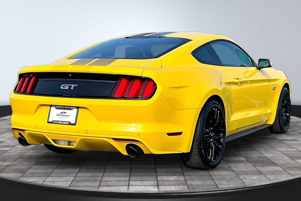 Used 2017 Ford Mustang GT w/ GT Performance Package RWD image 2