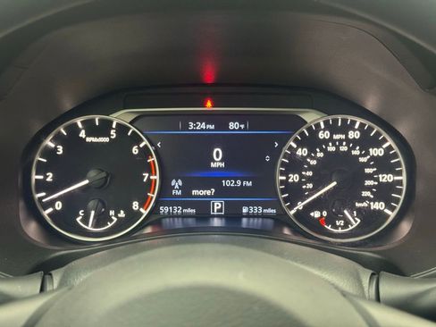 Used 2024 Nissan Altima 2.5 SV image 19