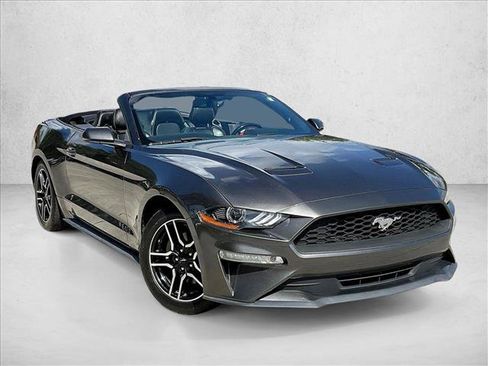 Used 2020 Ford Mustang Premium RWD image 9