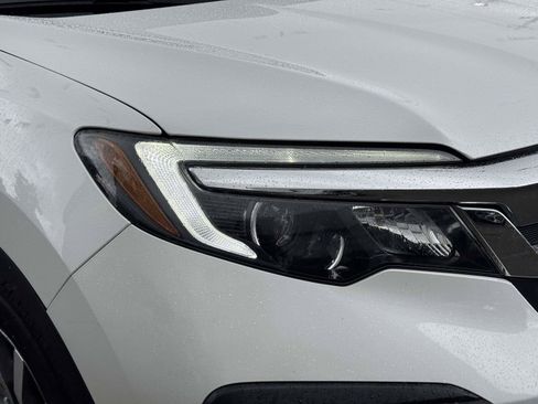 Used 2020 Honda Pilot EX image 10