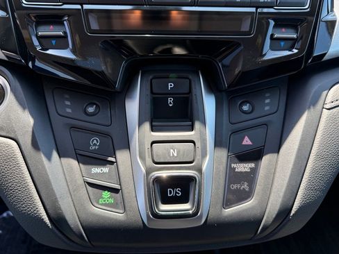 Used 2024 Honda Odyssey EX-L image 24