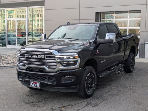 Used 2025 RAM 2500 Laramie image 8
