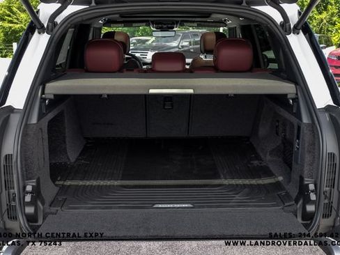 New 2026 Land Rover Range Rover SE AWD/4WD image 53