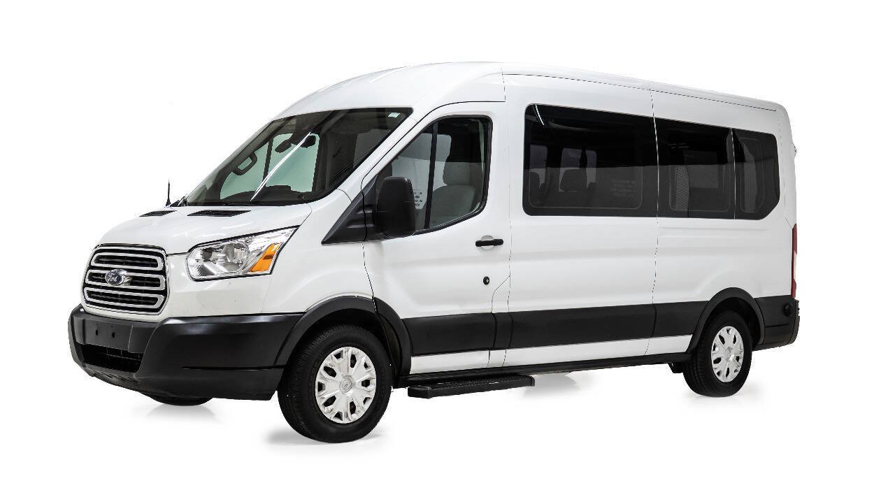Used 2019 Ford Transit 350 XLT RWD image 2
