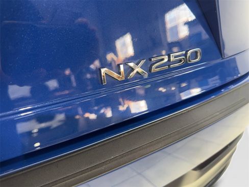 Used 2024 Lexus NX 250 FWD image 23