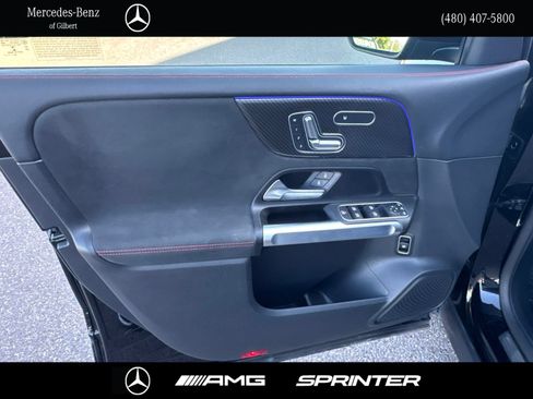 Certified 2023 Mercedes-Benz GLB 250 4MATIC image 11