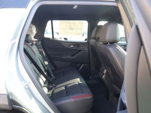 New 2026 Chevrolet Equinox RS w/ Convenience Package III FWD image 41