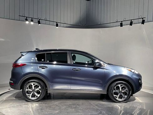 Used 2020 Kia Sportage LX image 10