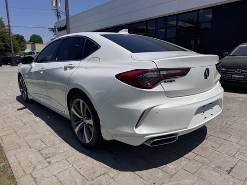 Used 2023 Acura TLX SH-AWD w/ Advance Package image 6
