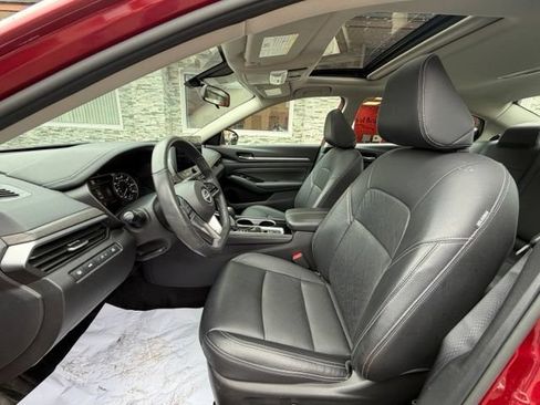Used 2023 Nissan Altima 2.5 SL AWD/4WD image 10