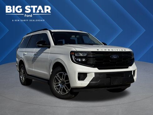 New 2025 Ford Expedition Active image 1