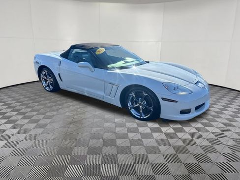 Used 2013 Chevrolet Corvette Grand Sport w/ 3LT Preferred Equipment Group RWD image 7