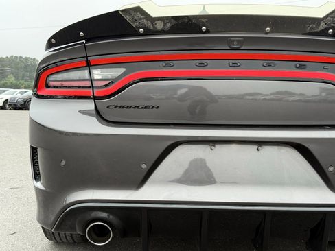 Used 2022 Dodge Charger R/T w/ Blacktop Package RWD image 11