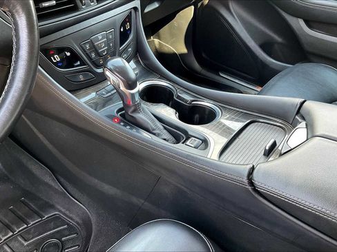 Used 2020 Buick Envision Essence image 15