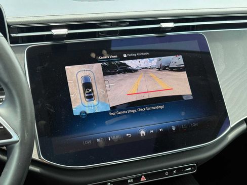 Used 2025 Mercedes-Benz E 350 Sedan image 19