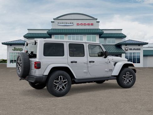 New 2025 Jeep Wrangler Sahara image 5