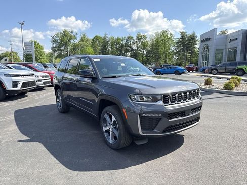 New 2026 Jeep Grand Cherokee L Limited AWD/4WD image 15