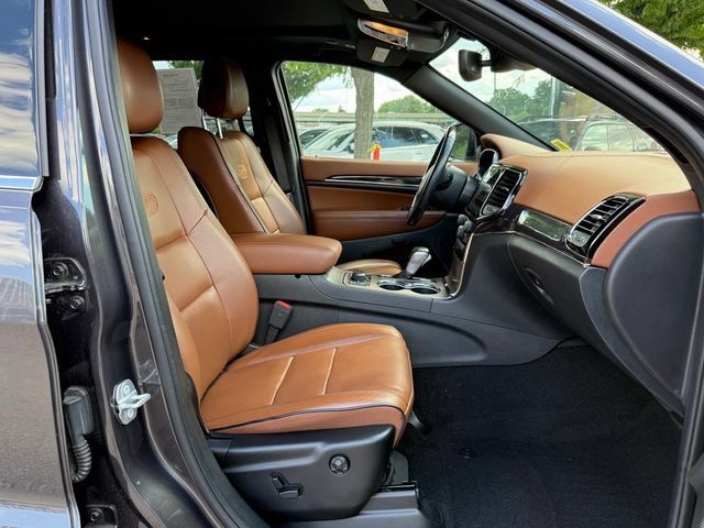 Used 2021 Jeep Grand Cherokee Overland AWD/4WD image 33