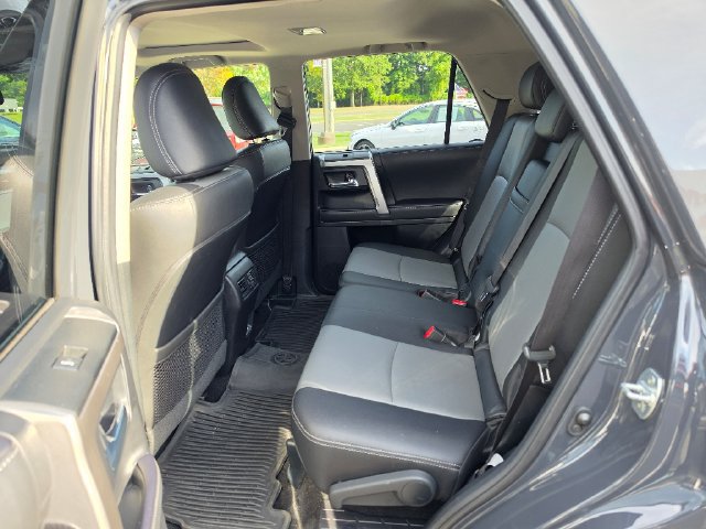 Used 2024 Toyota 4Runner SR5 Premium w/ Moonroof Package AWD/4WD image 22
