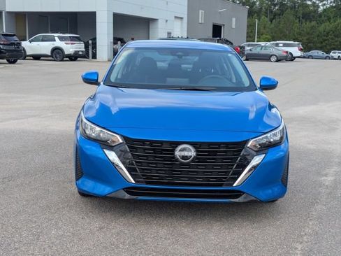 Used 2025 Nissan Sentra SV FWD image 8