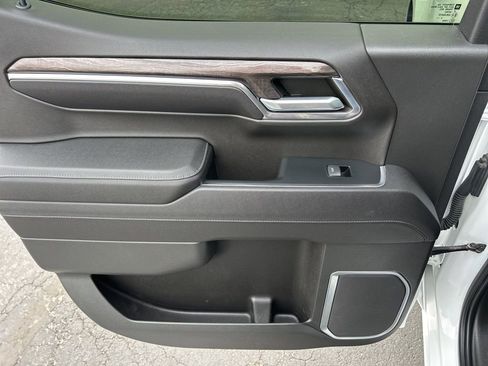 Used 2023 Chevrolet Silverado 1500 LTZ w/ LTZ Premium Package image 50