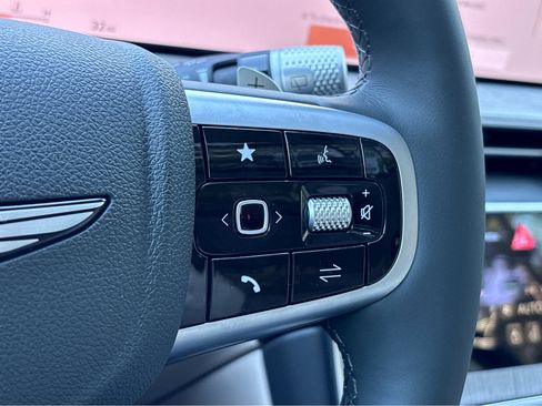 New 2026 Genesis GV80 2.5T Advanced image 22