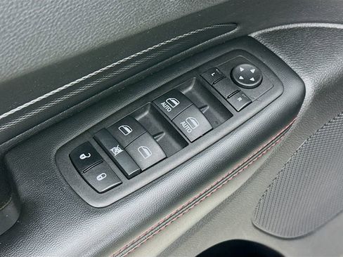 Certified 2023 Dodge Durango GT image 28