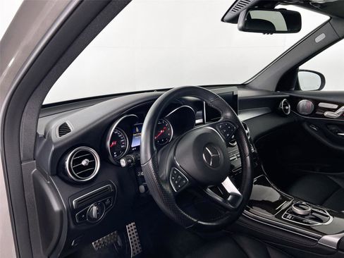 Certified 2019 Mercedes-Benz GLC 300 4MATIC image 10