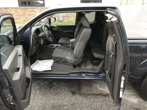 Used 2017 Nissan Frontier SV RWD image 18