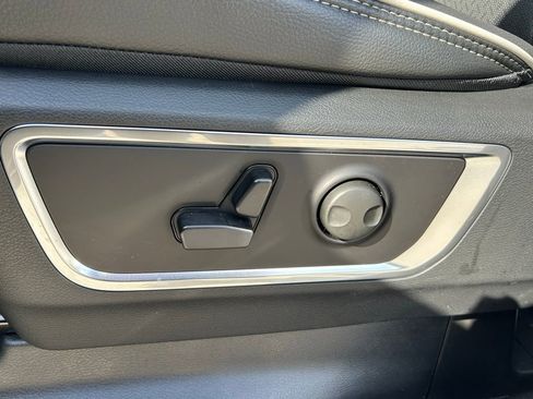 New 2026 RAM 1500 Laramie w/ Night Edition image 17