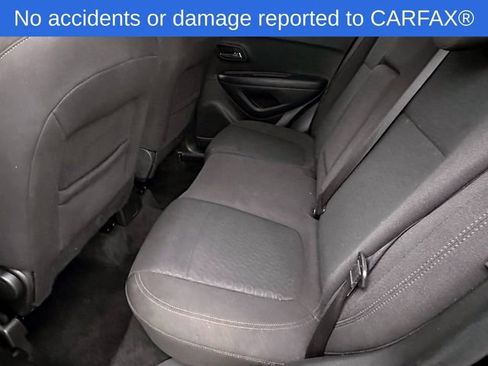 Certified 2022 Chevrolet Trax LS w/ Tint and Cruise Package image 14