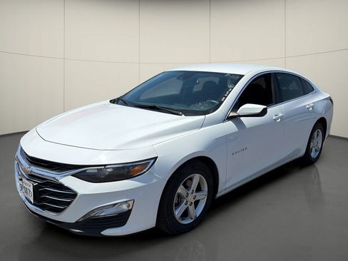Used 2024 Chevrolet Malibu LT FWD image 4
